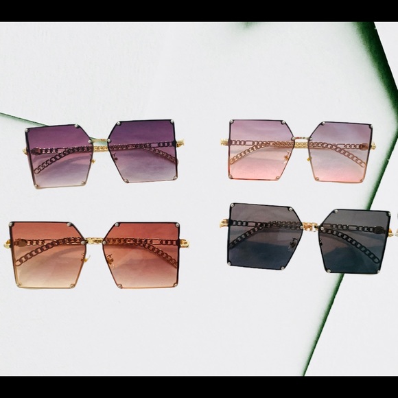 Accessories - New design luxury oversized square frame sunglasses women fashion style trend.